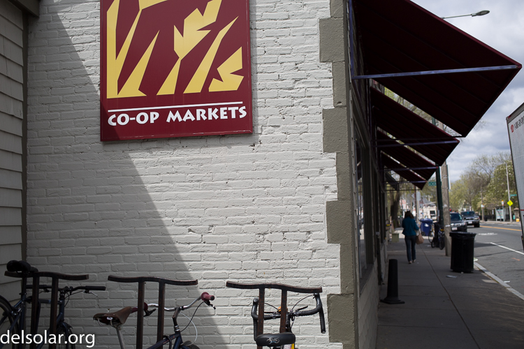 Canon EOS 5D Mark III  --  40 mm  --  EF40mm f/2.8 STM  