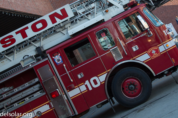 Canon EOS 5D Mark III  --  32 mm  --  EF24-105mm f/4L IS USM  