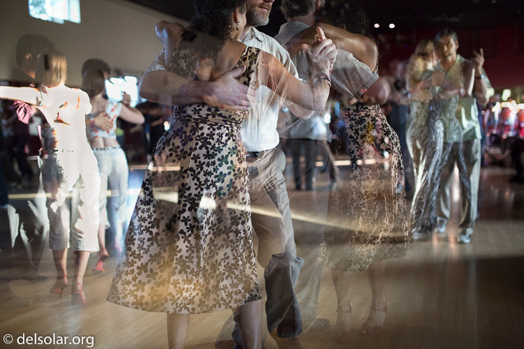 Canon EOS 5D Mark III  --  35 mm  --  35mm  