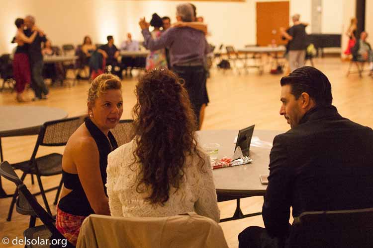 Canon EOS 5D Mark II  --  35 mm  --  35mm  