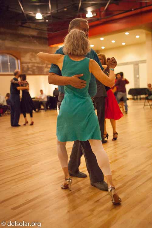 Canon EOS 5D Mark II  --  35 mm  --  35mm  