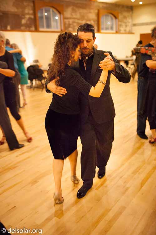 Canon EOS 5D Mark II  --  35 mm  --  35mm  