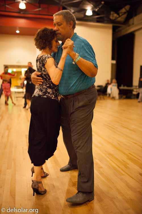 Canon EOS 5D Mark II  --  35 mm  --  35mm  