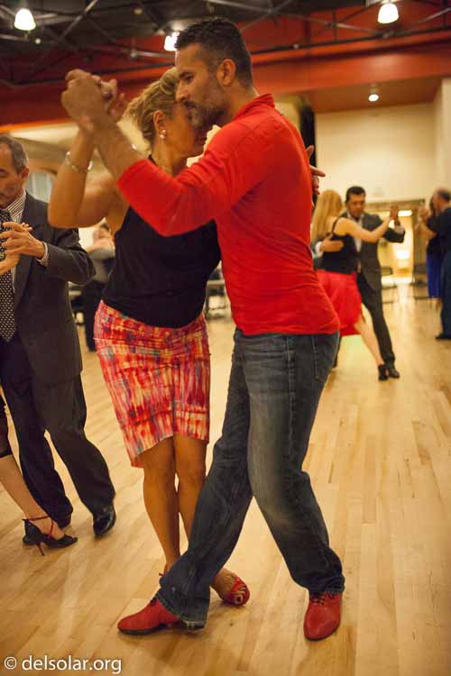 Canon EOS 5D Mark II  --  35 mm  --  35mm  