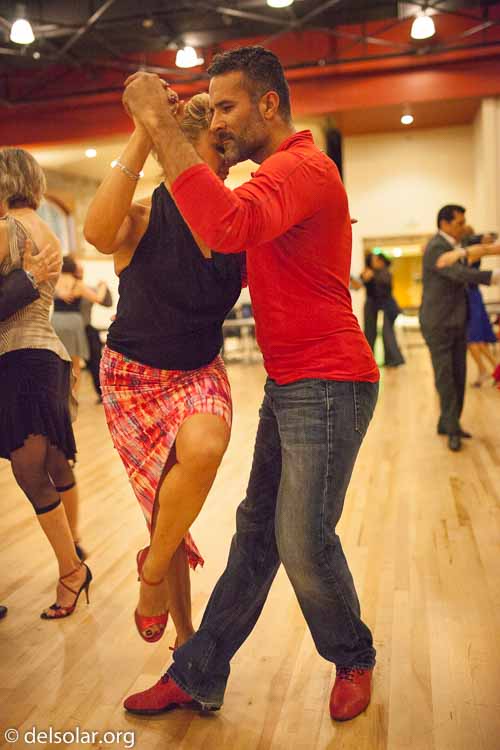 Canon EOS 5D Mark II  --  35 mm  --  35mm  