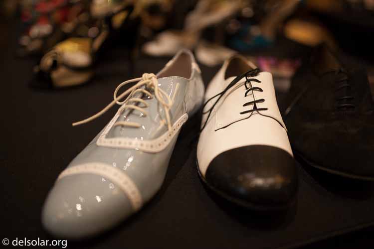 Canon EOS 5D Mark II  --  35 mm  --  35mm  