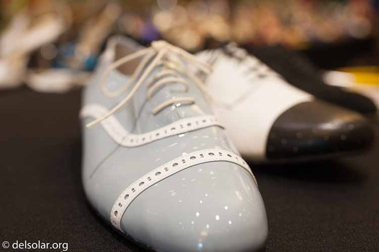 Canon EOS 5D Mark II  --  35 mm  --  35mm  