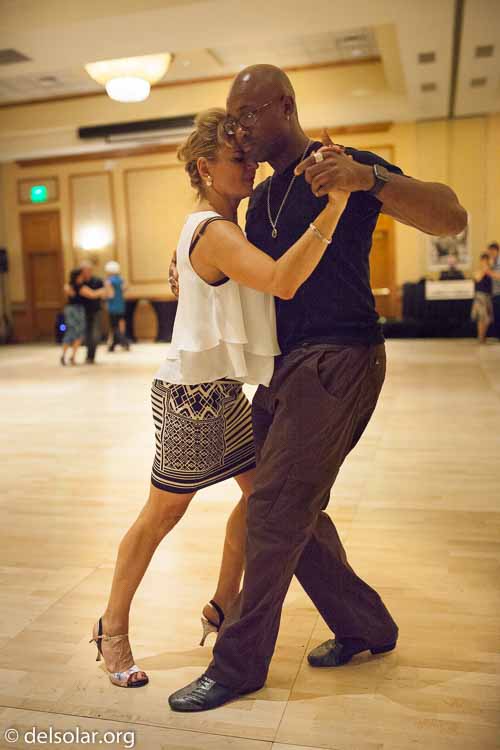 Canon EOS 5D Mark II  --  35 mm  --  35mm  