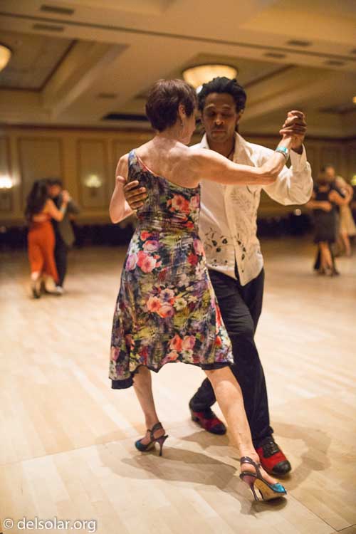 Canon EOS 5D Mark III  --  35 mm  --  35mm  