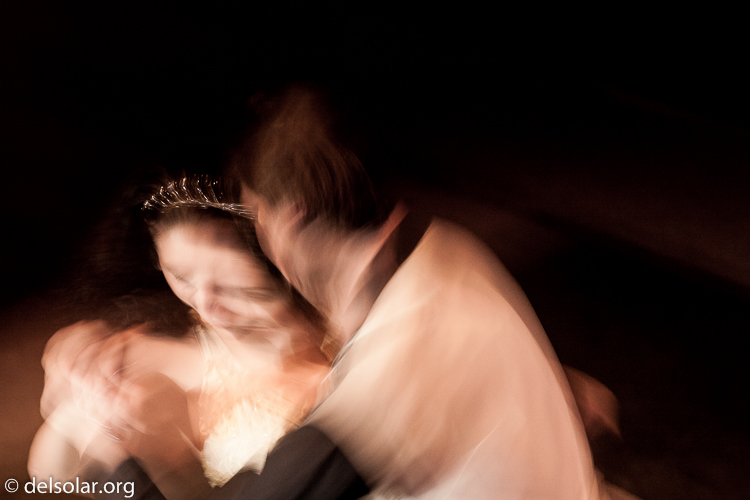 Canon EOS 5D Mark II  --  300 mm  --  EF300mm f/2.8L IS USM  