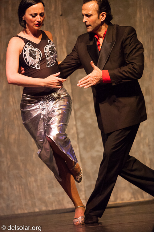 Canon EOS 5D Mark II  --  300 mm  --  EF300mm f/2.8L IS USM  