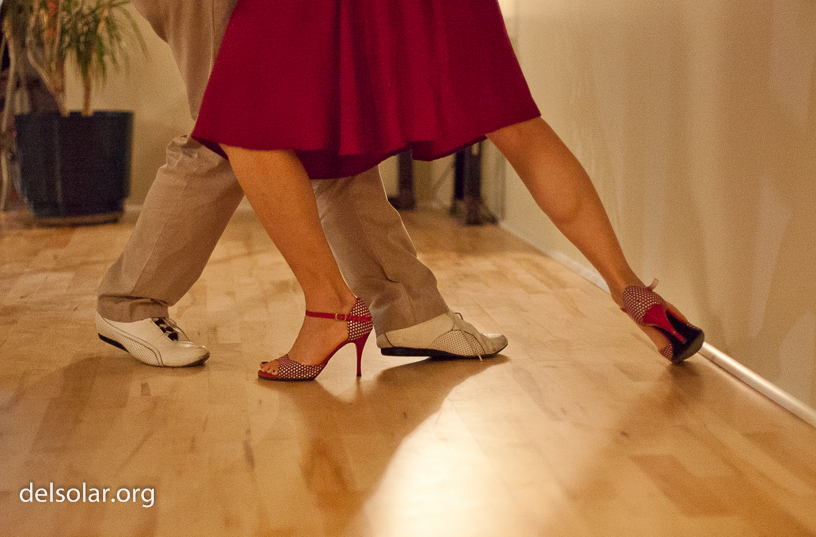 Canon EOS 5D Mark II - EF50mm f/1.4 USM