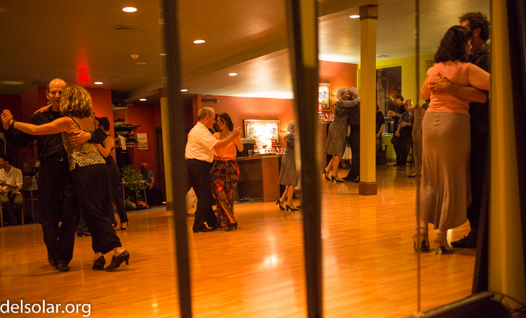 Canon EOS 5D Mark III  --  35 mm  --  35mm  