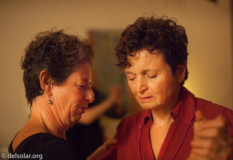 Canon EOS 5D Mark II  --  50 mm  --  EF50mm f/1.4 USM  